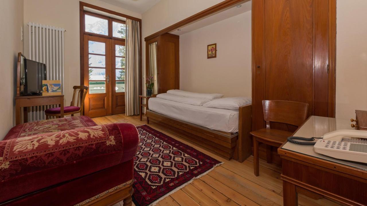 Hotel Lago Di Prags Exteriör bild